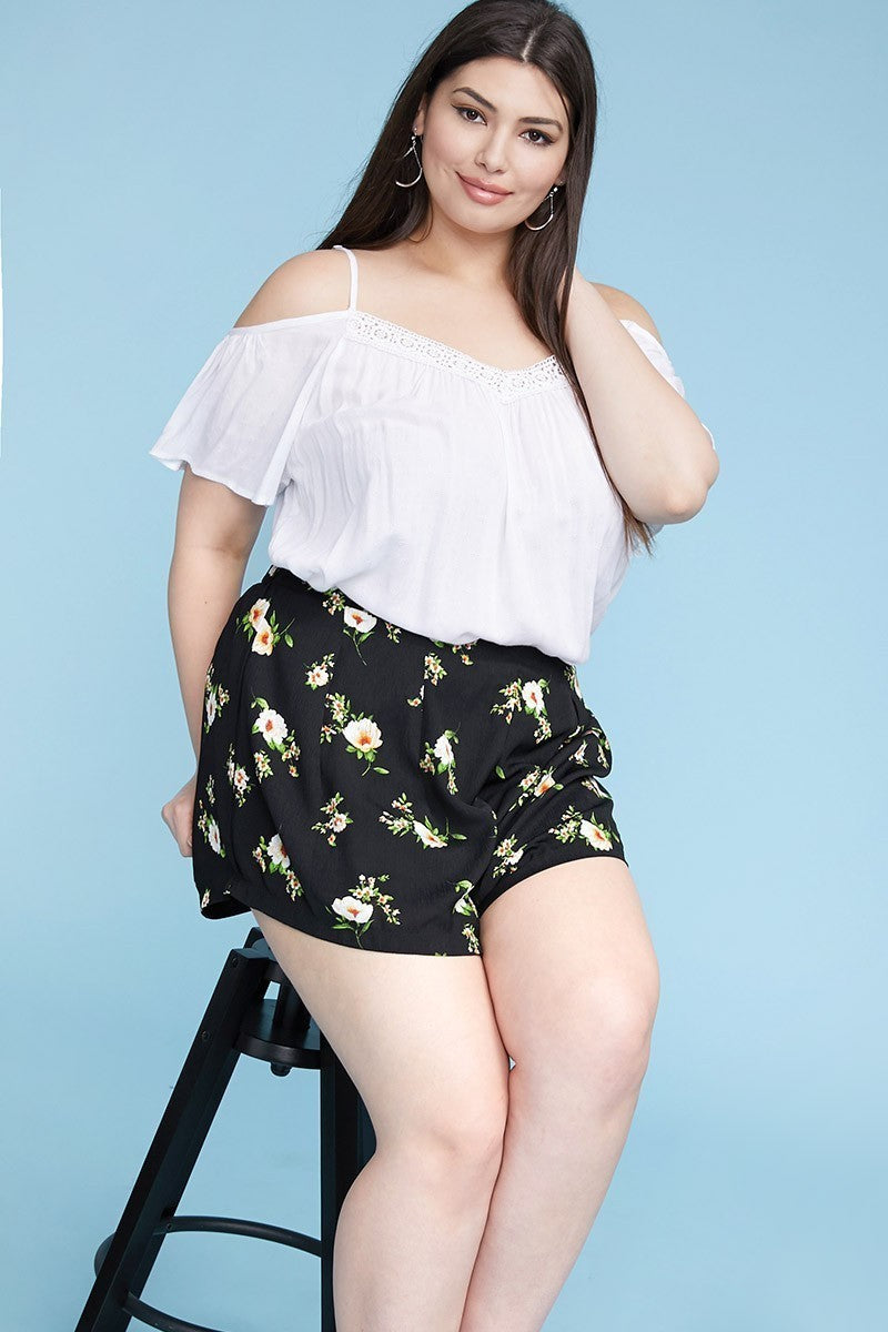 Plus Size Curvy, Floral Print Flowy Shorts